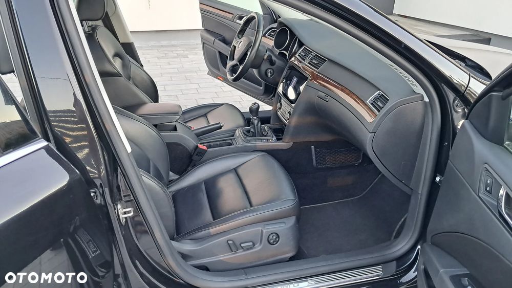 Skoda Superb 1.6 TDI Active Greenline - 22