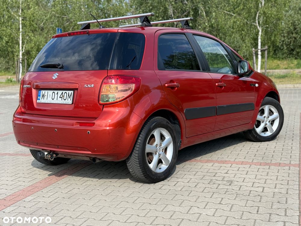 Suzuki SX4 1.6 GS / Premium - 12