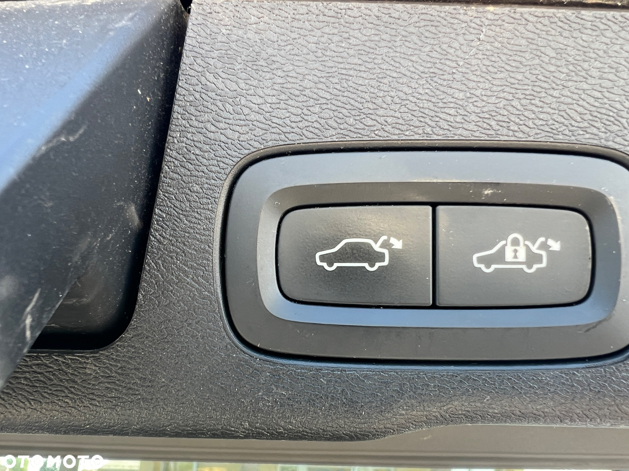 Volvo XC 60 T5 AWD Momentum - 39