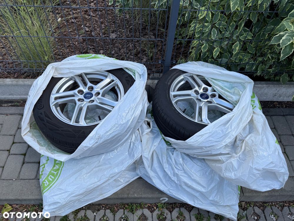 Ford Focus 1.5 EcoBlue Start-Stopp-System TITANIUM - 8