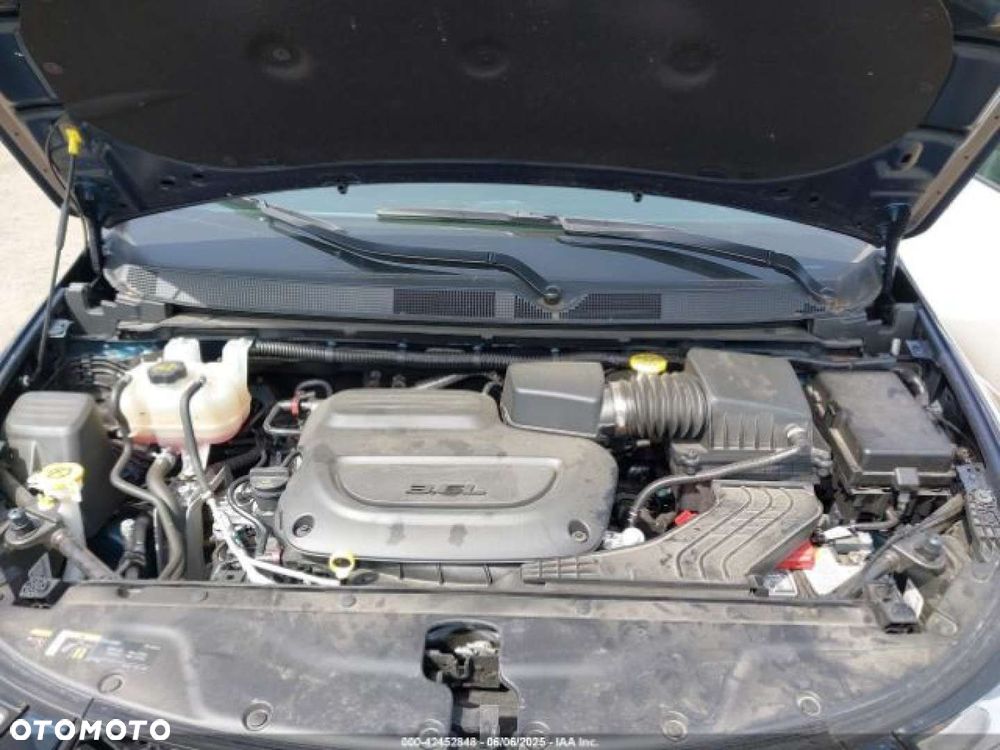 Chrysler Pacifica - 10
