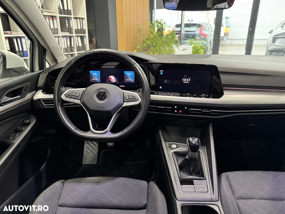 Volkswagen Golf 2.0 TDI SCR Life - 10