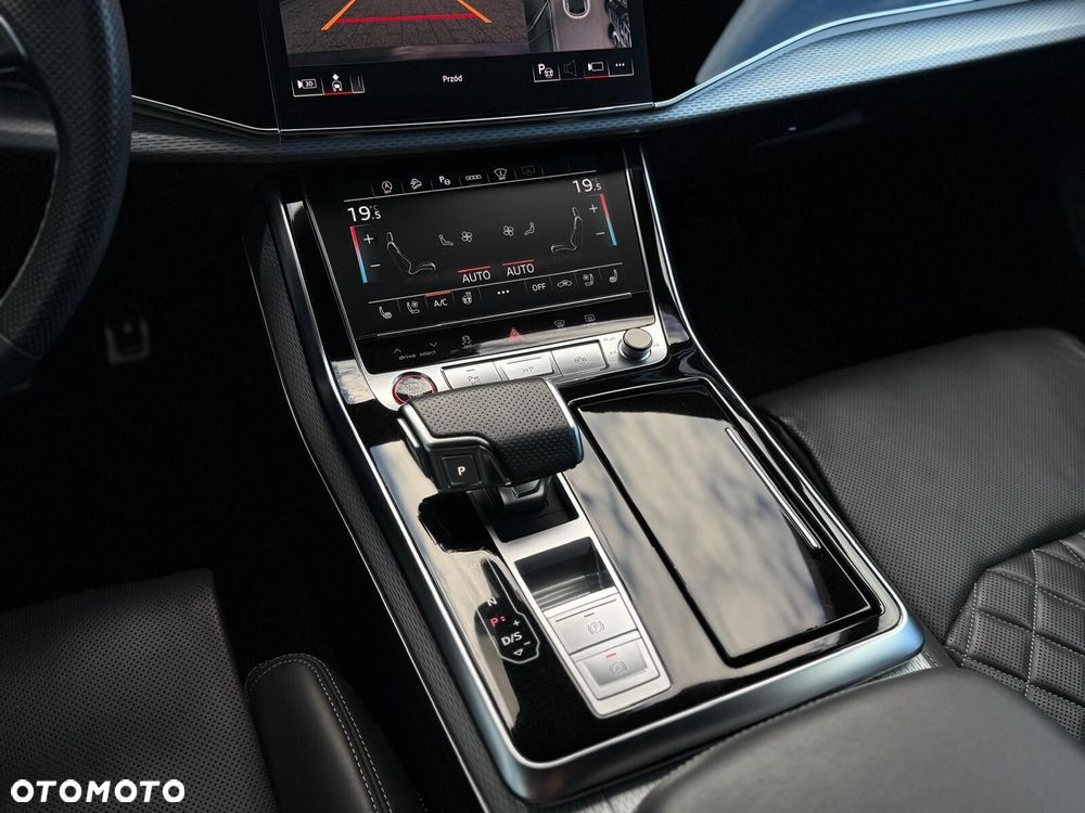 Audi SQ8 TFSI Quattro Tiptronic - 31