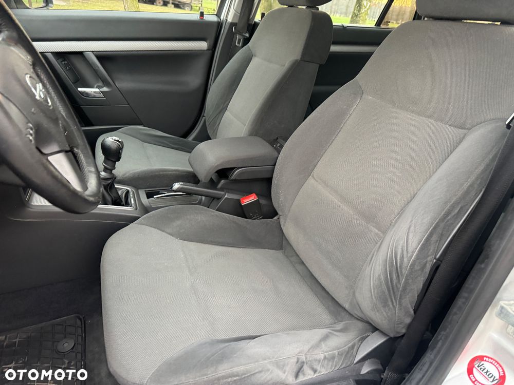 Opel Vectra 1.8 - 17