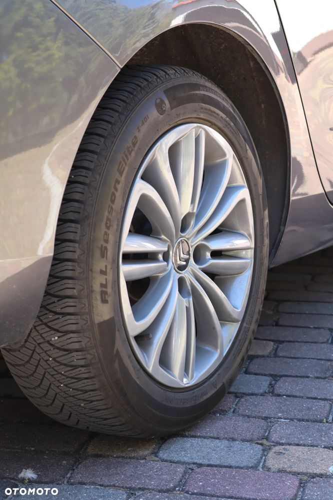 Citroën C4 PureTech e-THP 130 Selection - 8