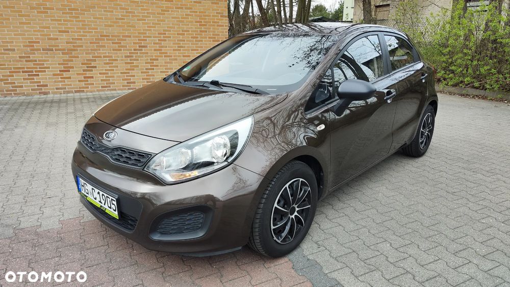 Kia Rio 1.2 Attract - 2