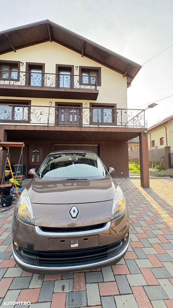 Renault Scenic 1.5 dCi Luxe Privilege - 16