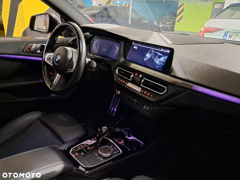 BMW Seria 2 218i M Sport - 3