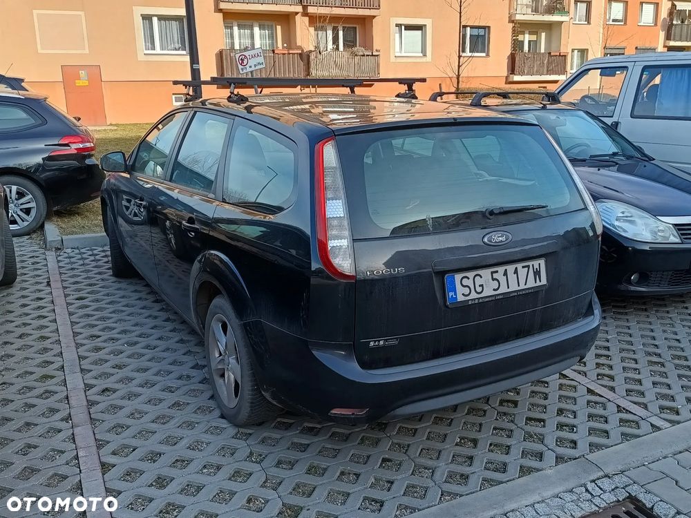 Ford Focus 1.6 Trend - 2
