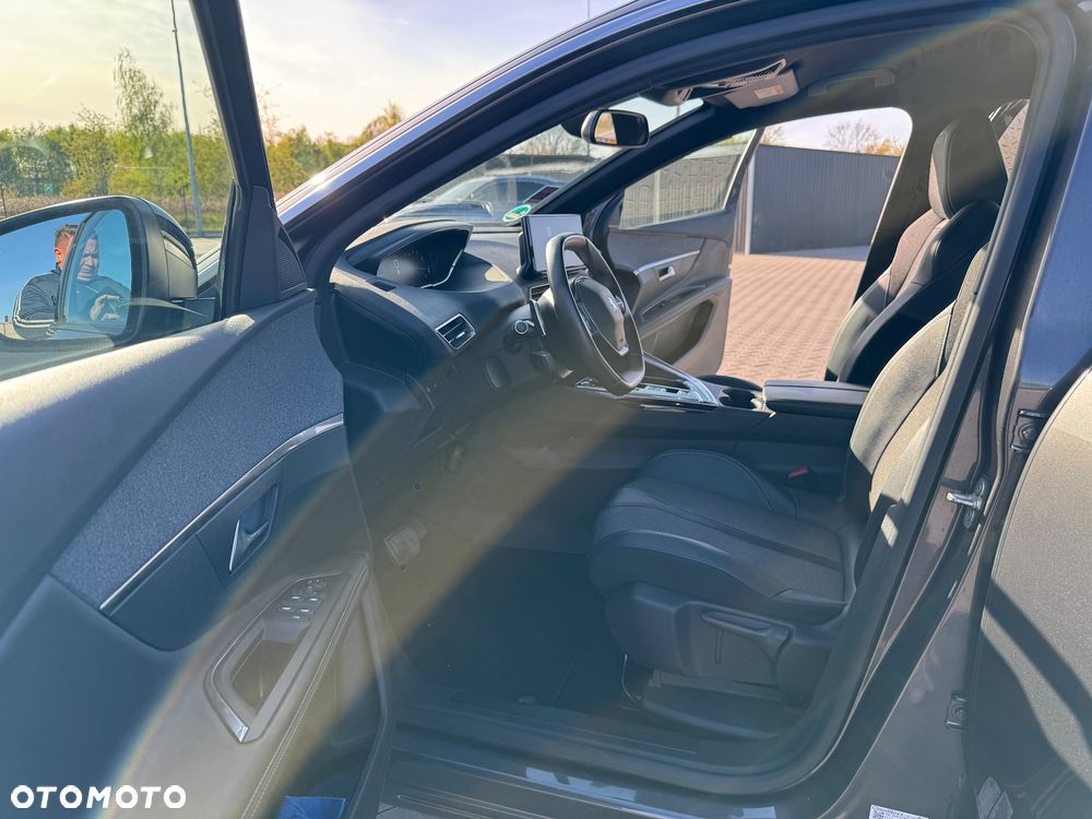 Peugeot 3008 PureTech 130 Stop & Start GPF EAT8 Allure - 14