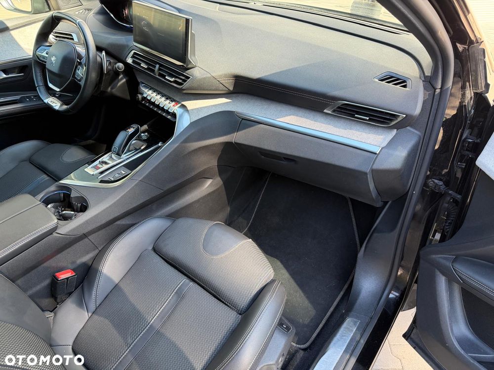 Peugeot 5008 BlueHDi 180 EAT8 GT - 19