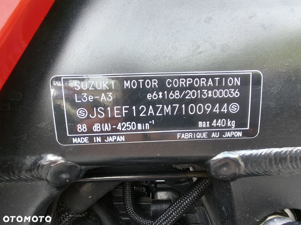 Suzuki V-STROM - 19