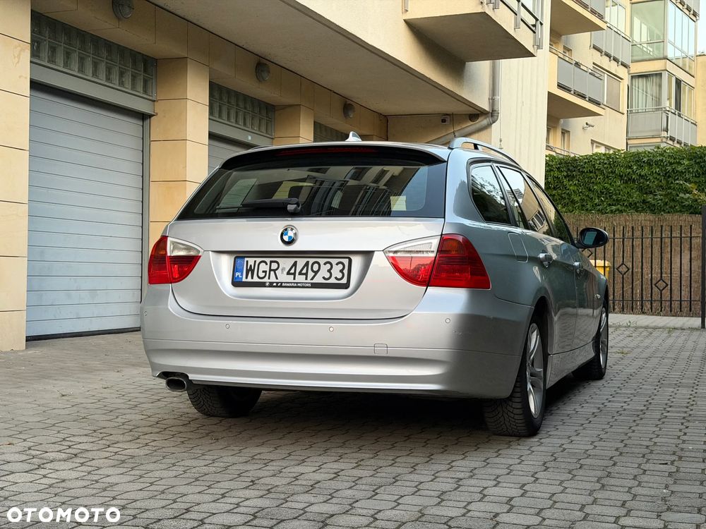 BMW Seria 3 320d DPF - 4