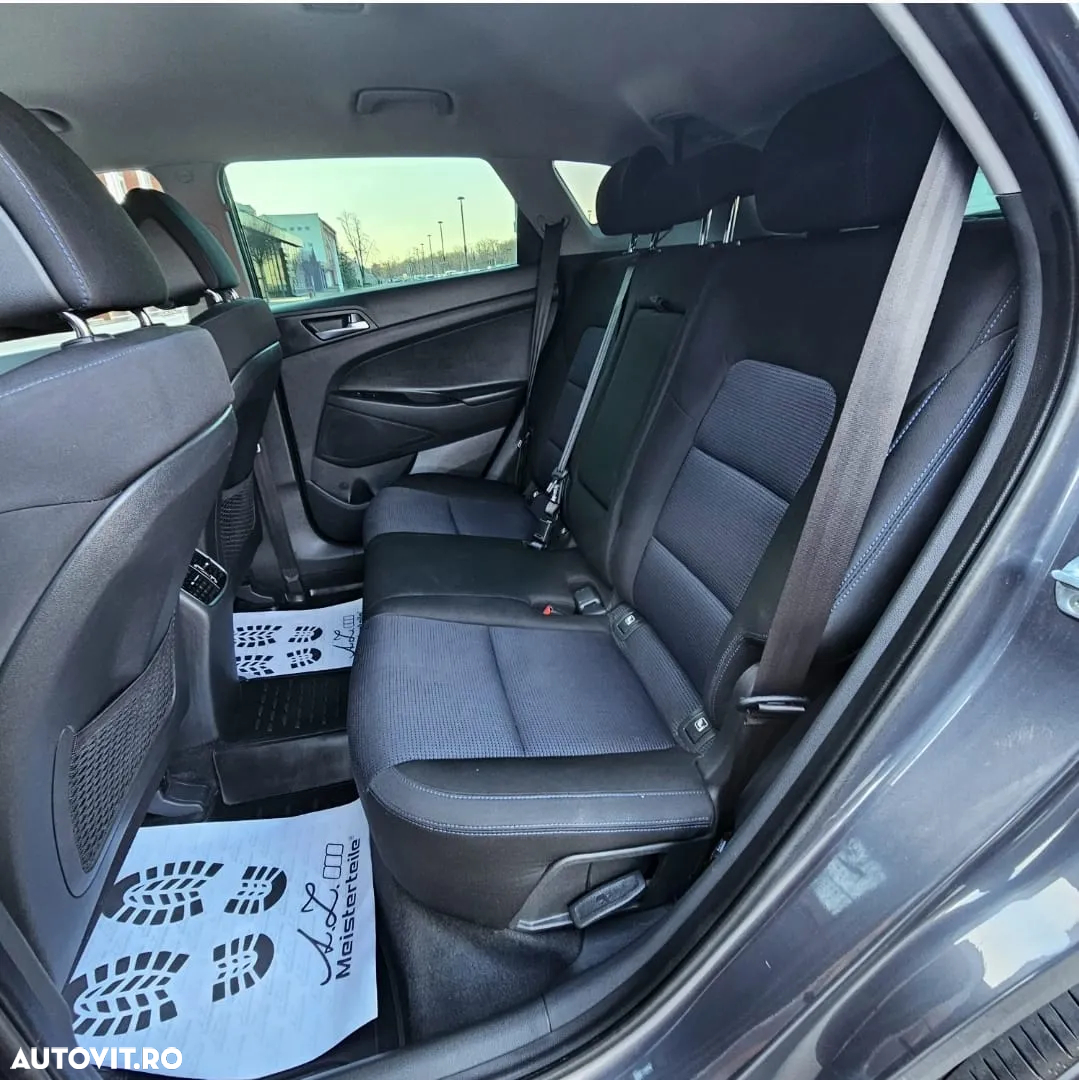 Hyundai Tucson 2.0 CRDI 4WD 8AT Luxury - 13