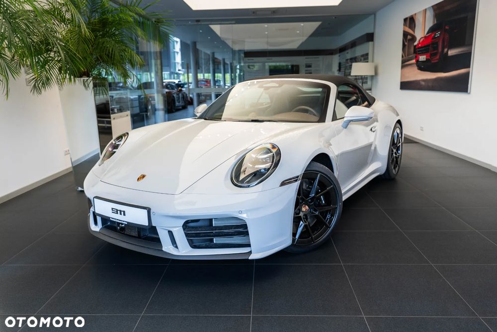 Porsche 911 Carrera 4S - 2