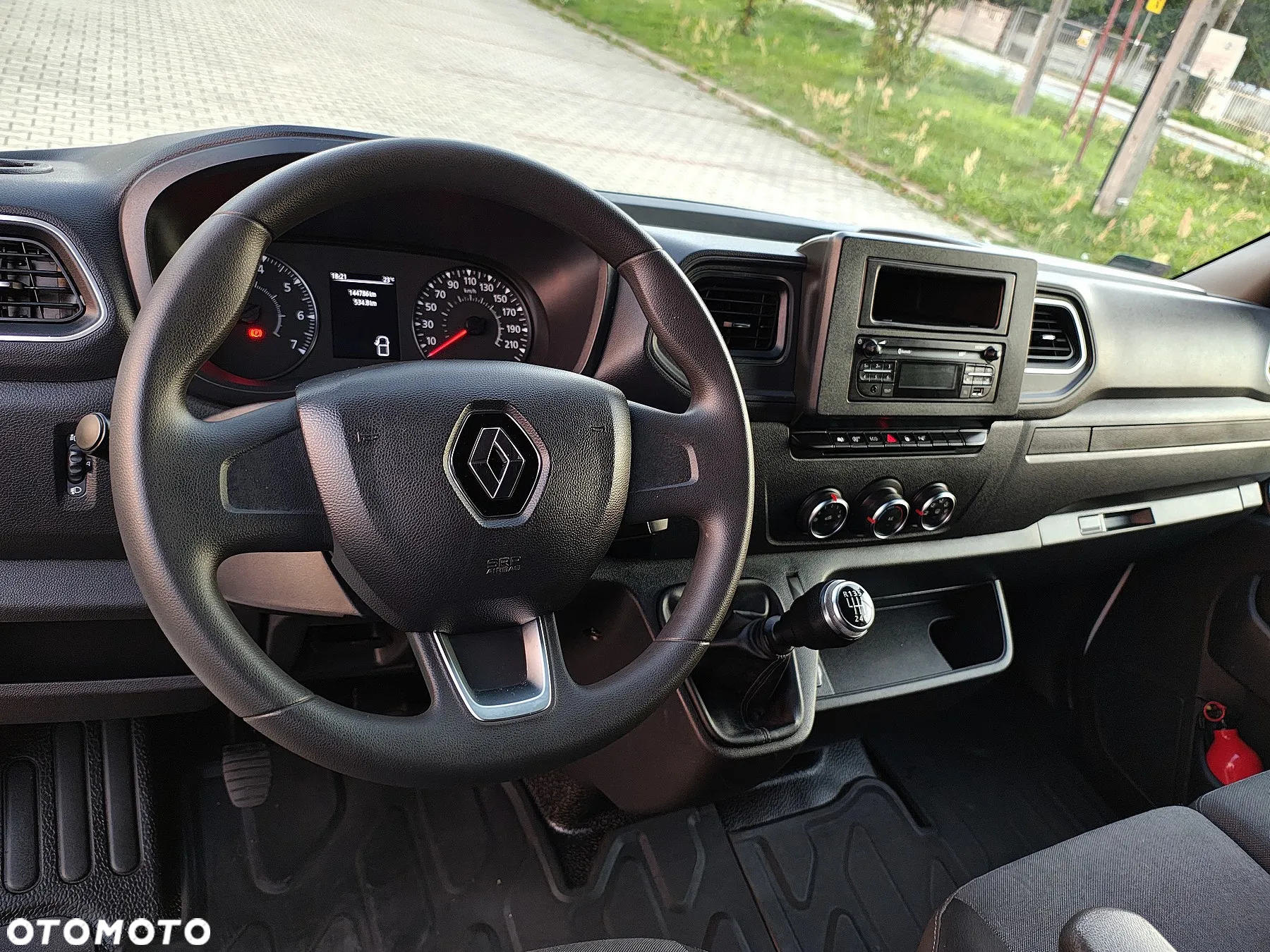 Renault Master - 24