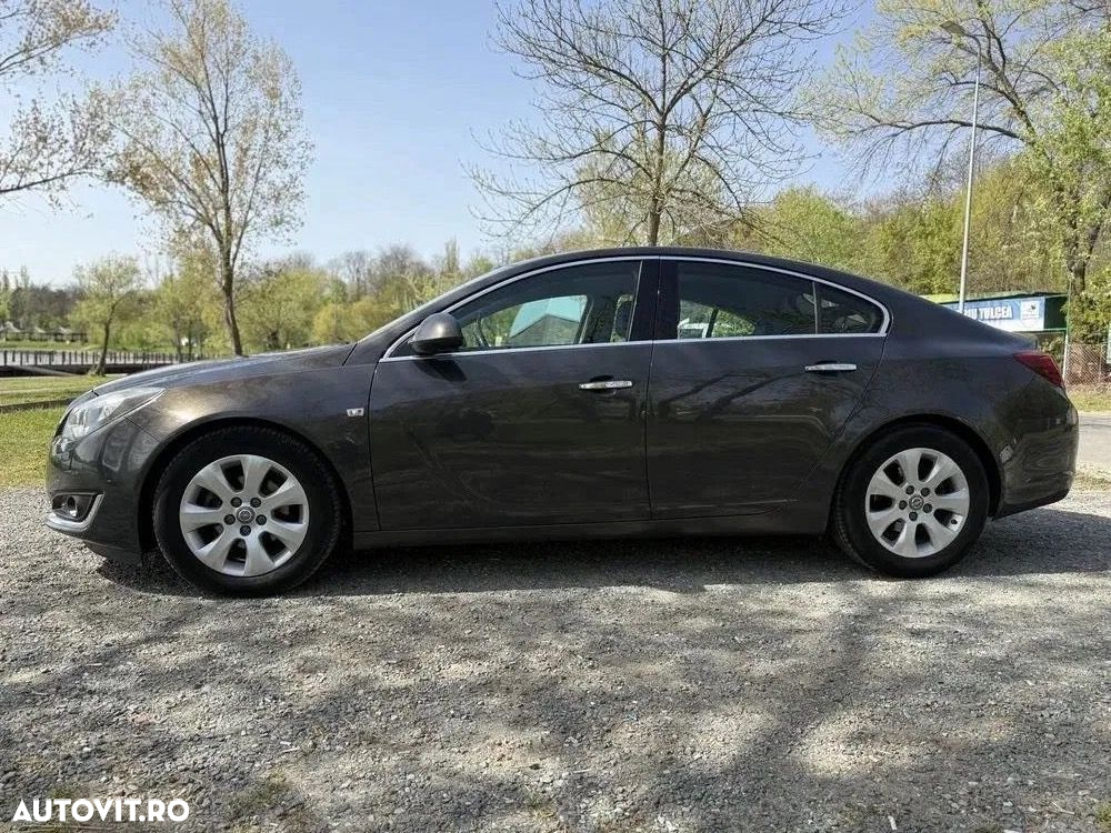 Opel Insignia - 2