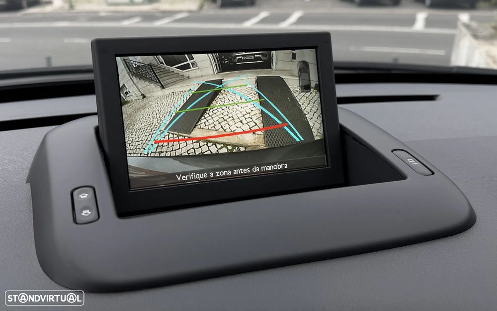 Peugeot 5008 1.6 BlueHDi Allure J17 - 33