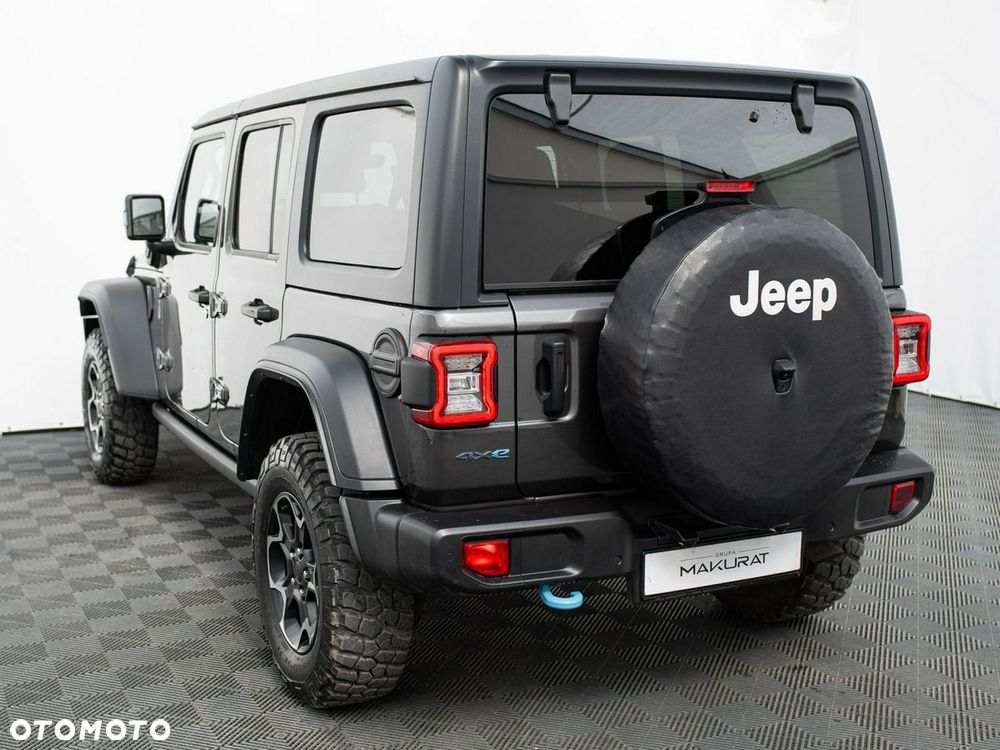 Jeep Wrangler - 5