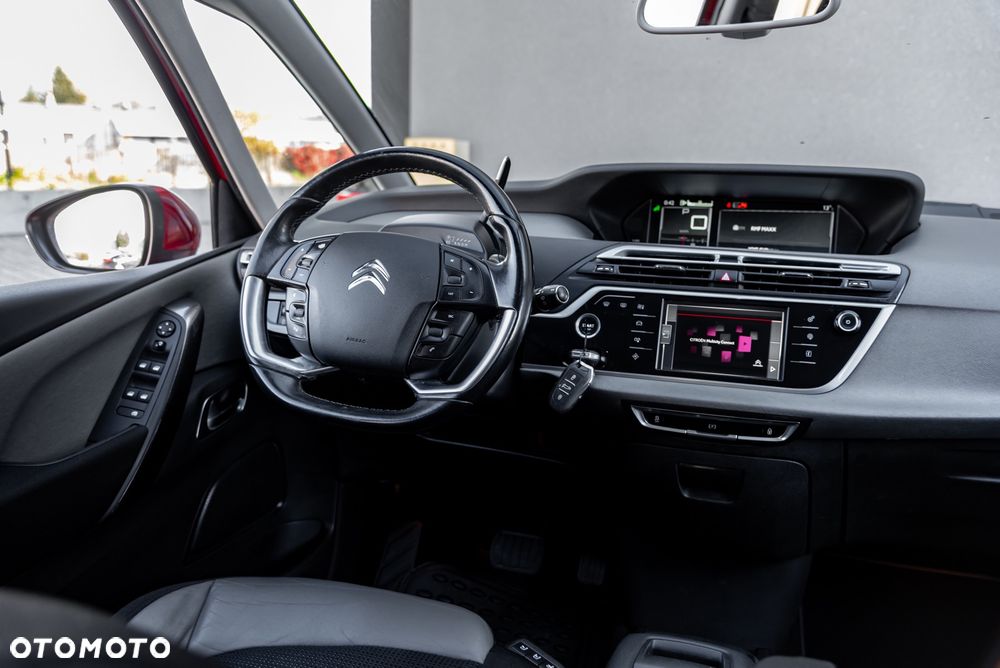 Citroën C4 Grand Picasso BlueHDi 150 EAT6 Exclusive - 26