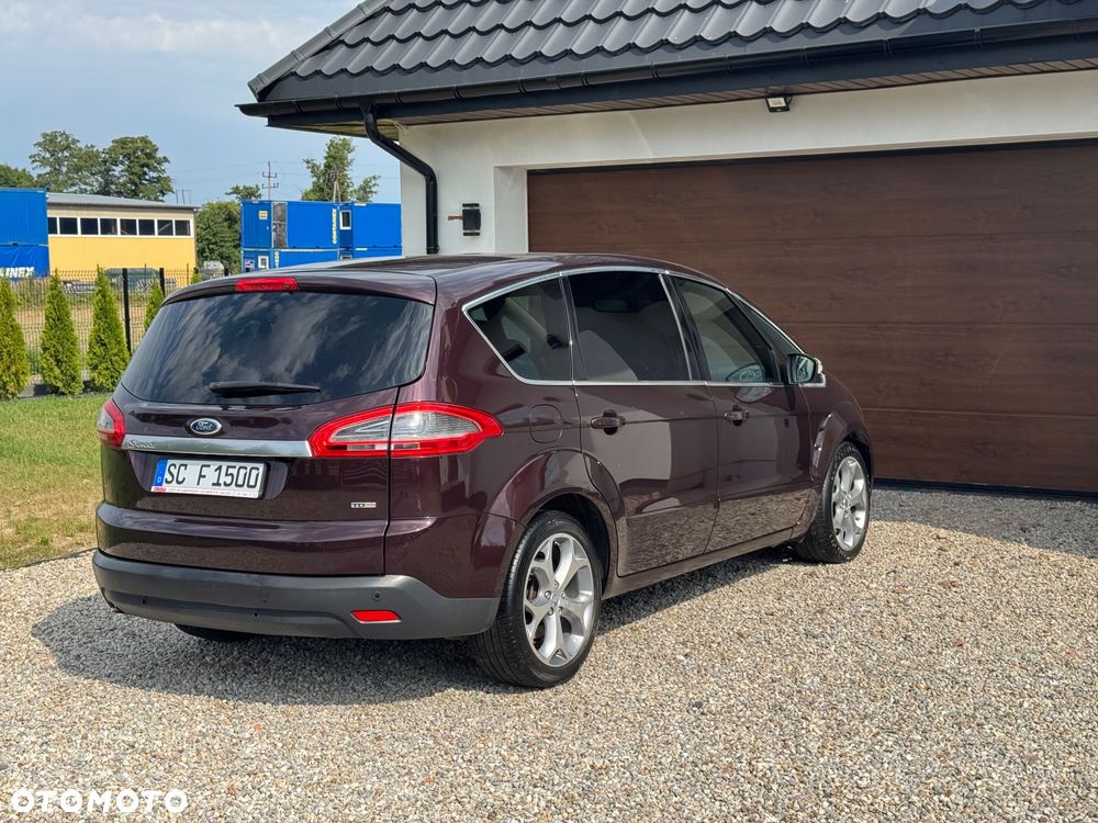 Ford S-Max 2.0 TDCi DPF Titanium - 11