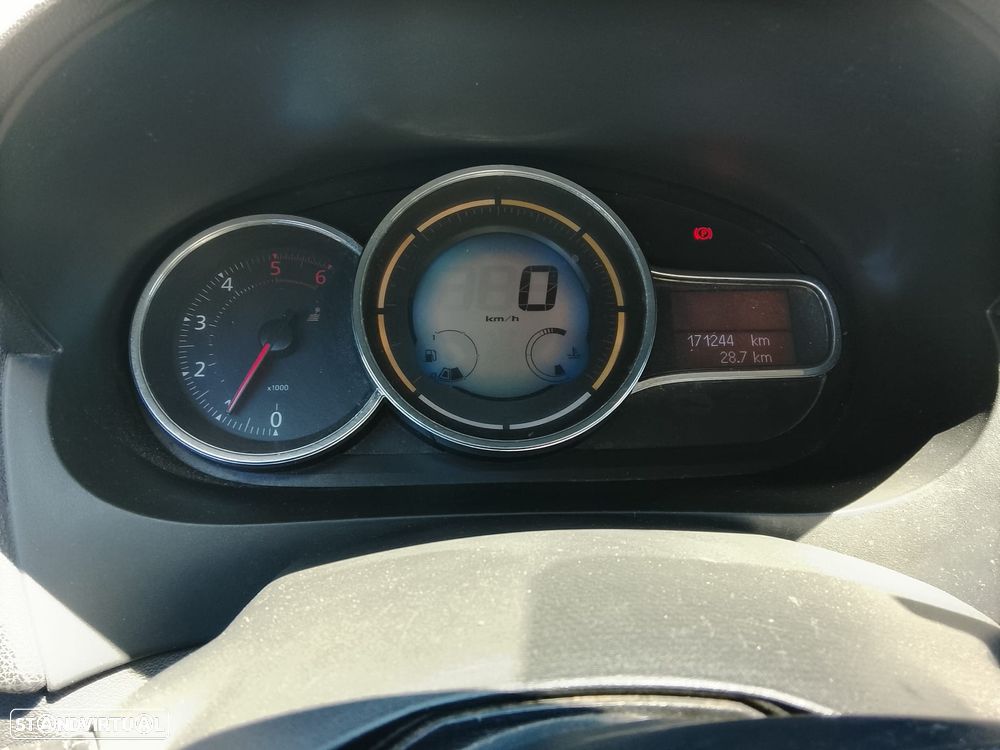 Renault Fluence 1.5 dCi Exclusive - 6
