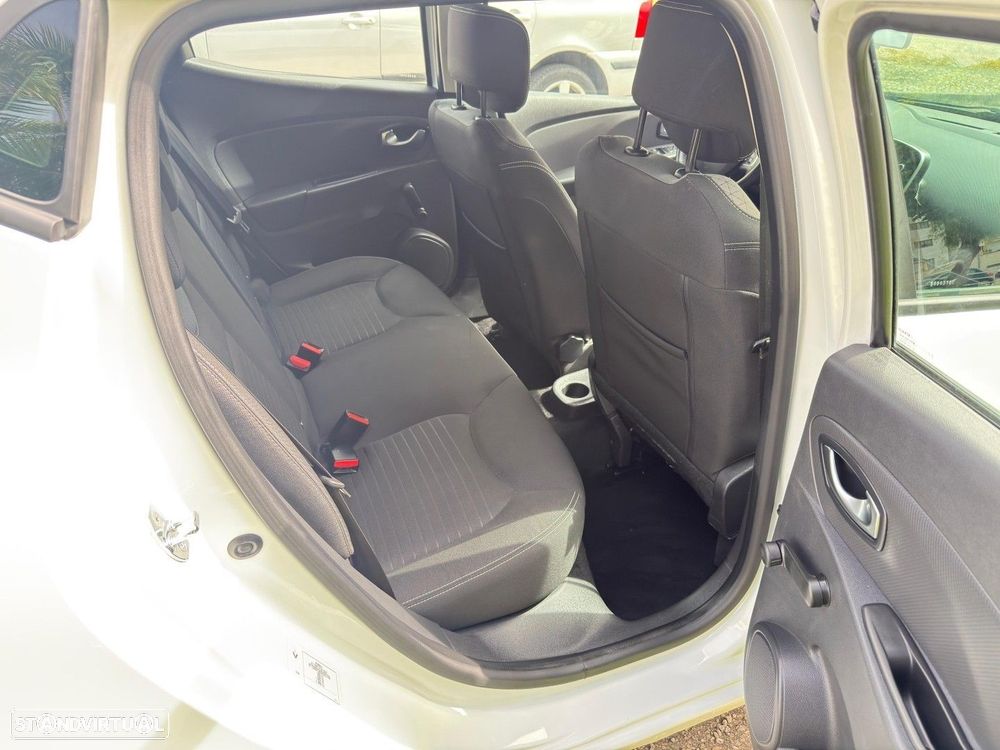 Renault Clio 1.5 dCi Confort - 14