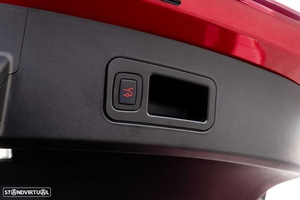 Tesla Model S Long Range AWD - 56