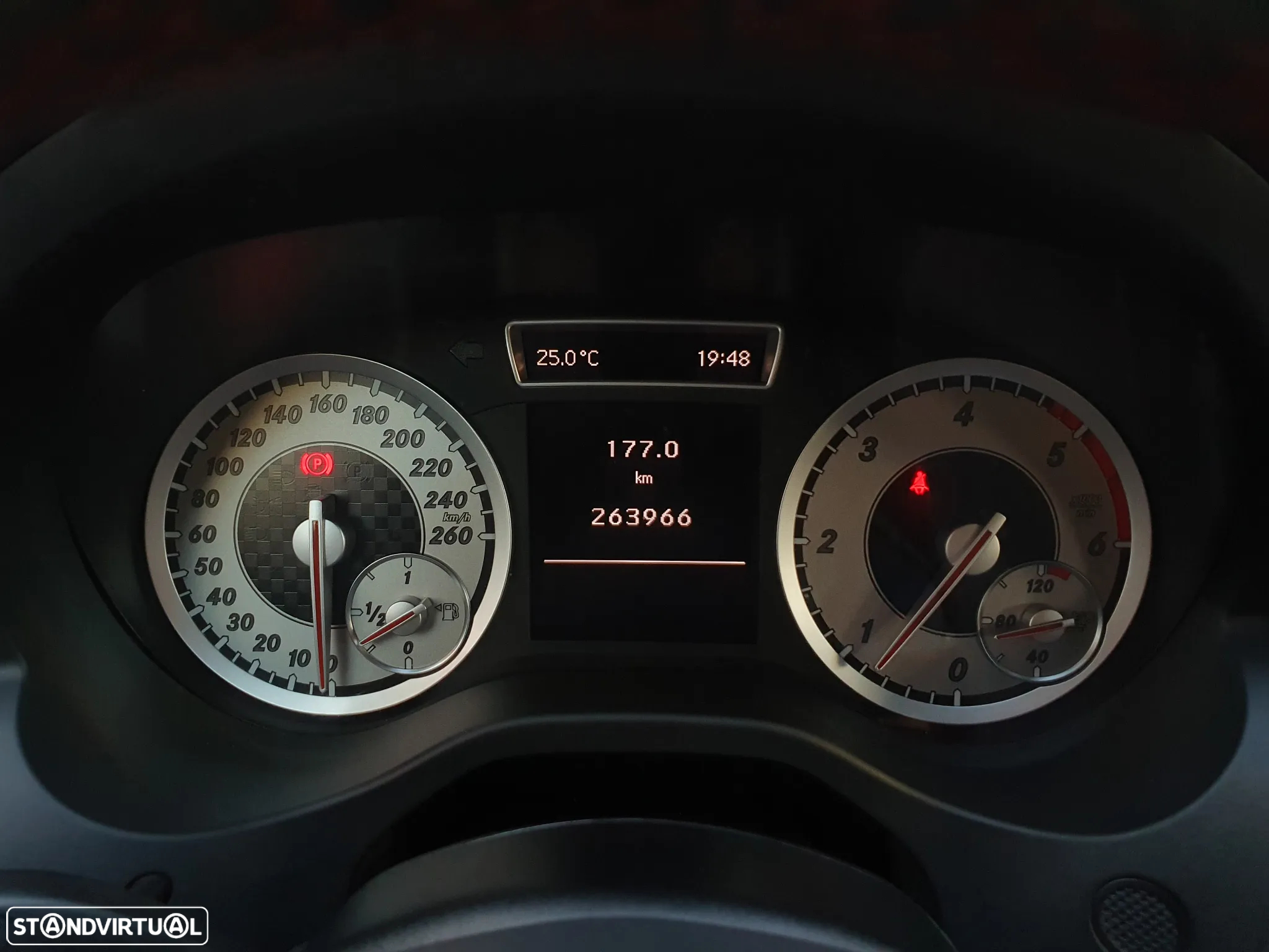 Mercedes-Benz A 200 CDI AMG Line - 15