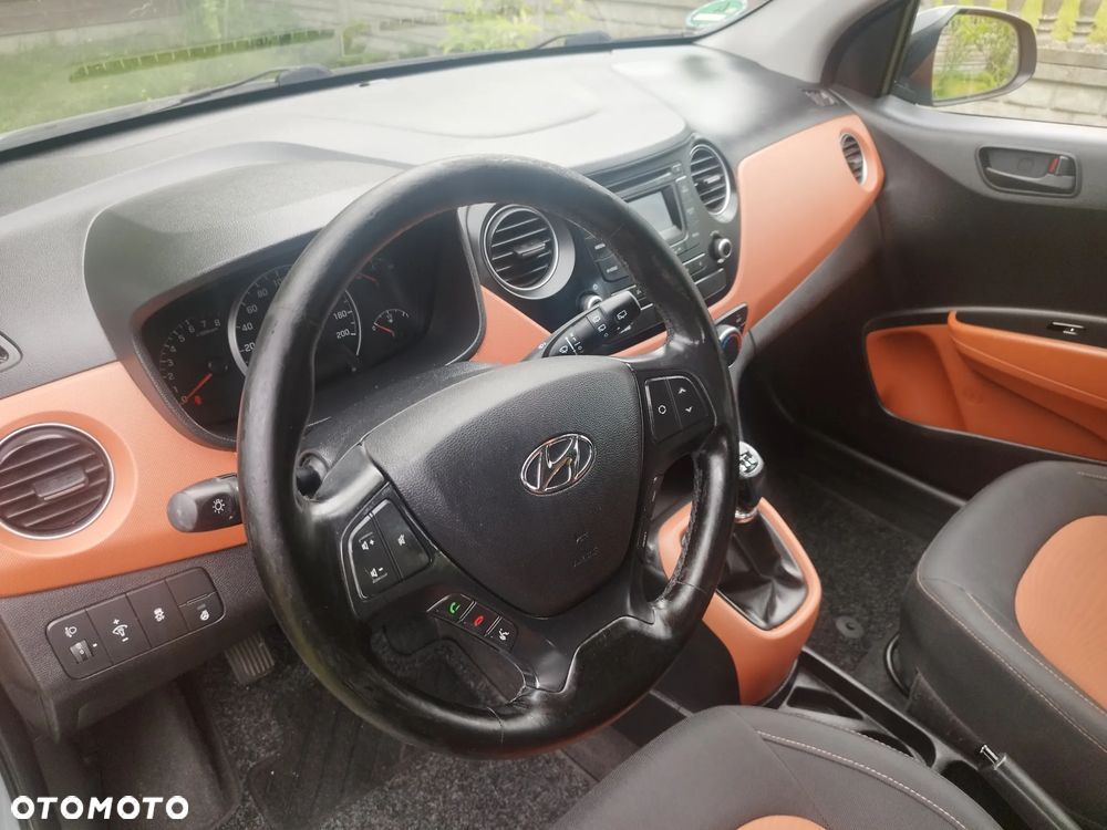 Hyundai i10 - 17