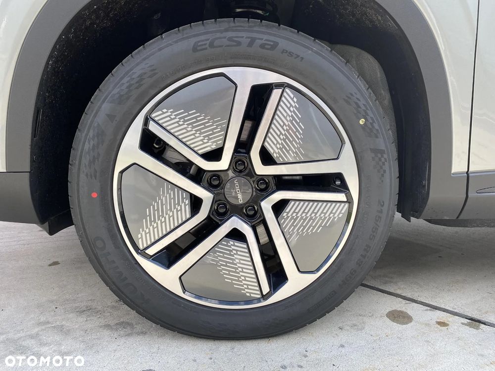 Omoda E5 63.2kWh Premium - 18