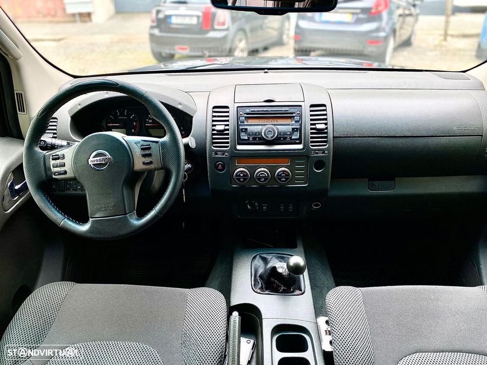 Nissan Navara 2.5 dCi CD SE - 15