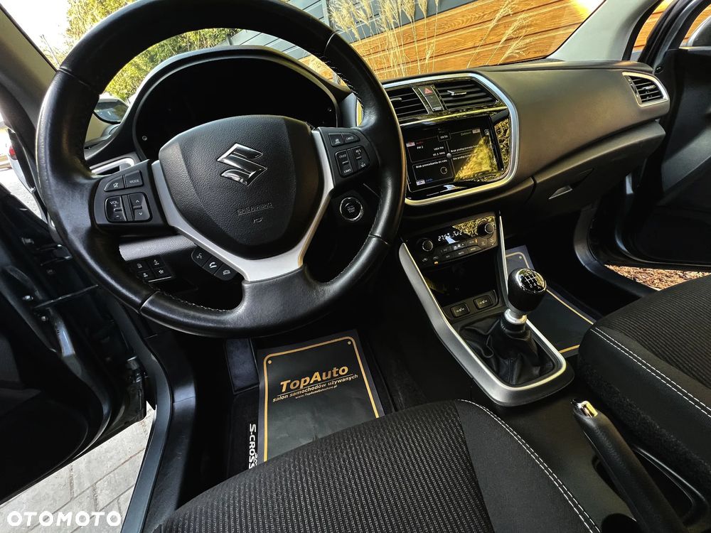 Suzuki SX4 S-Cross 1.4 Boosterjet Comfort - 28