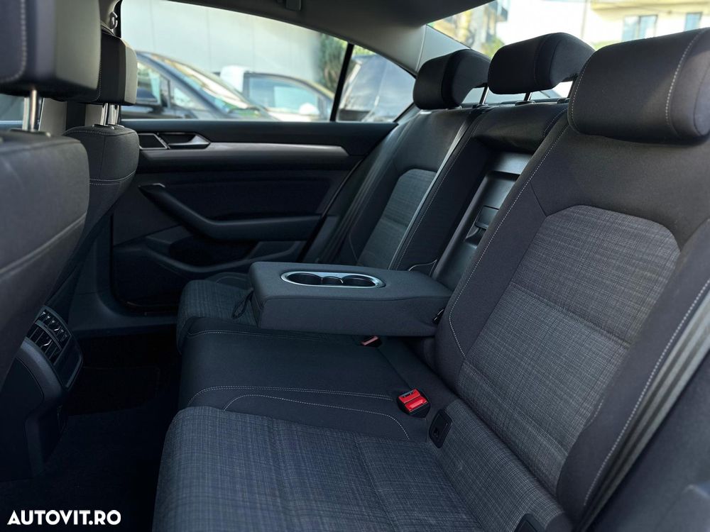 Volkswagen Passat 1.5 TSI ACT OPF DSG Comfortline - 23