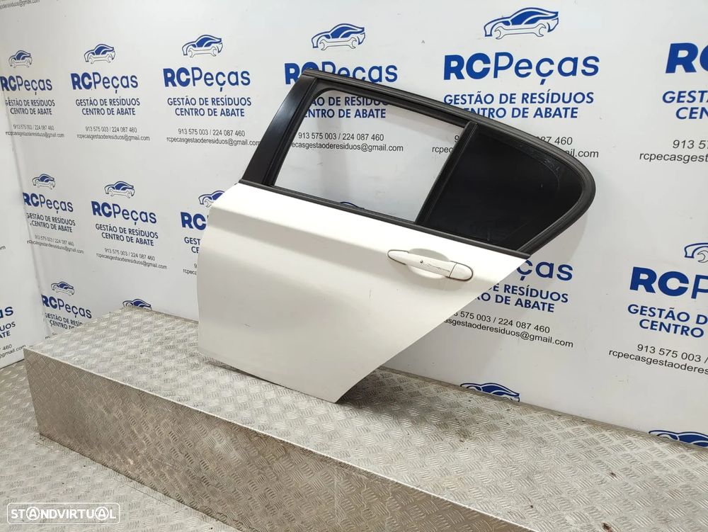 Porta Tras Traseira Esquerda BMW Serie 3 F30 Sedan Carro 2011 a 2018 - 2