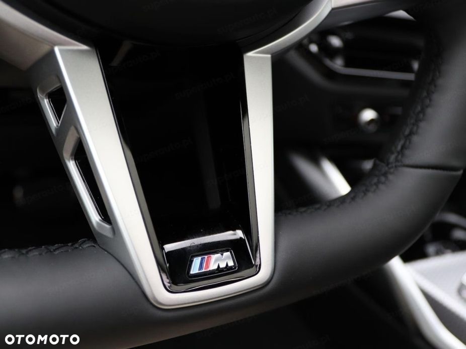 BMW Seria 3 320d xDrive mHEV M Sport - 10