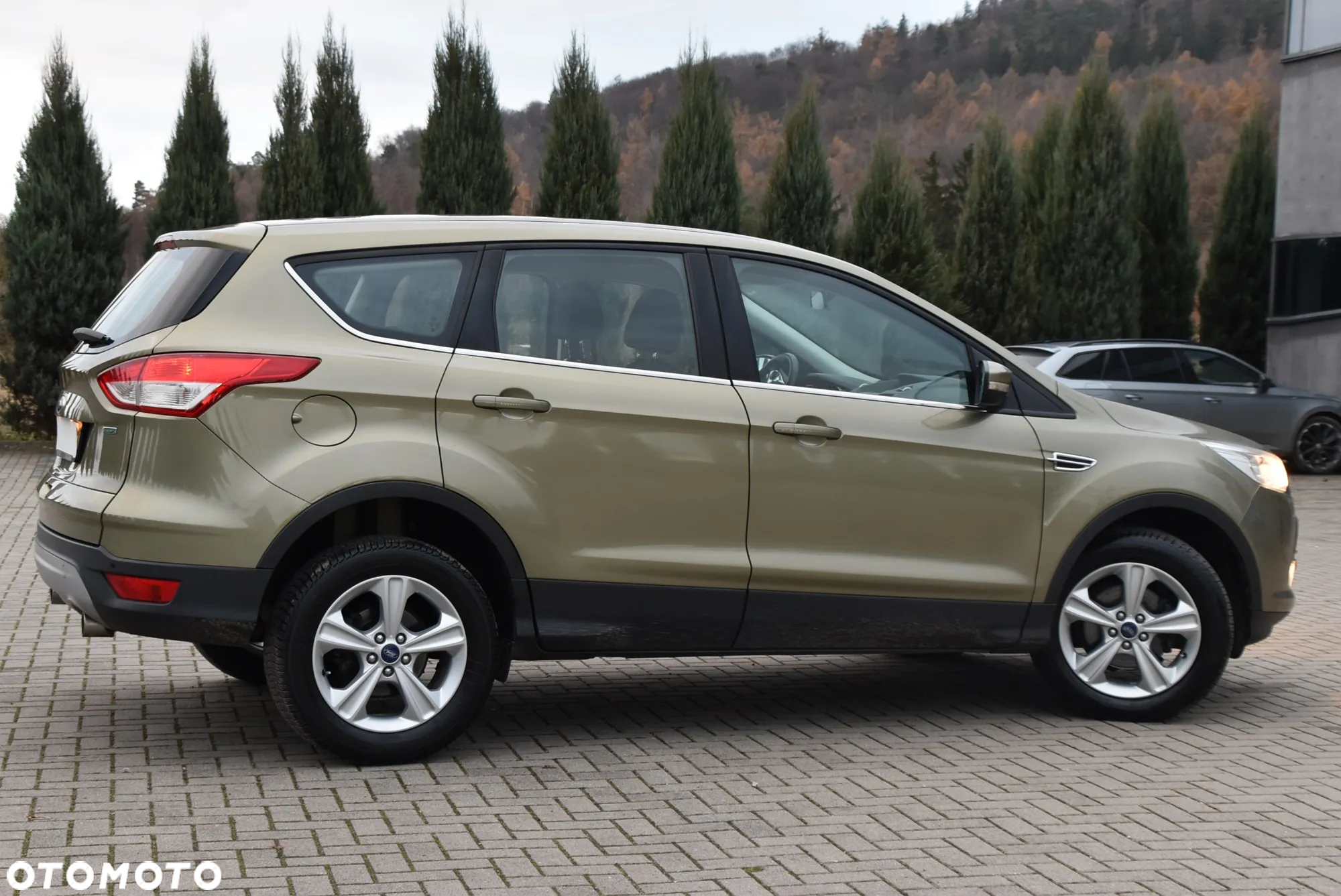 Ford Kuga - 3