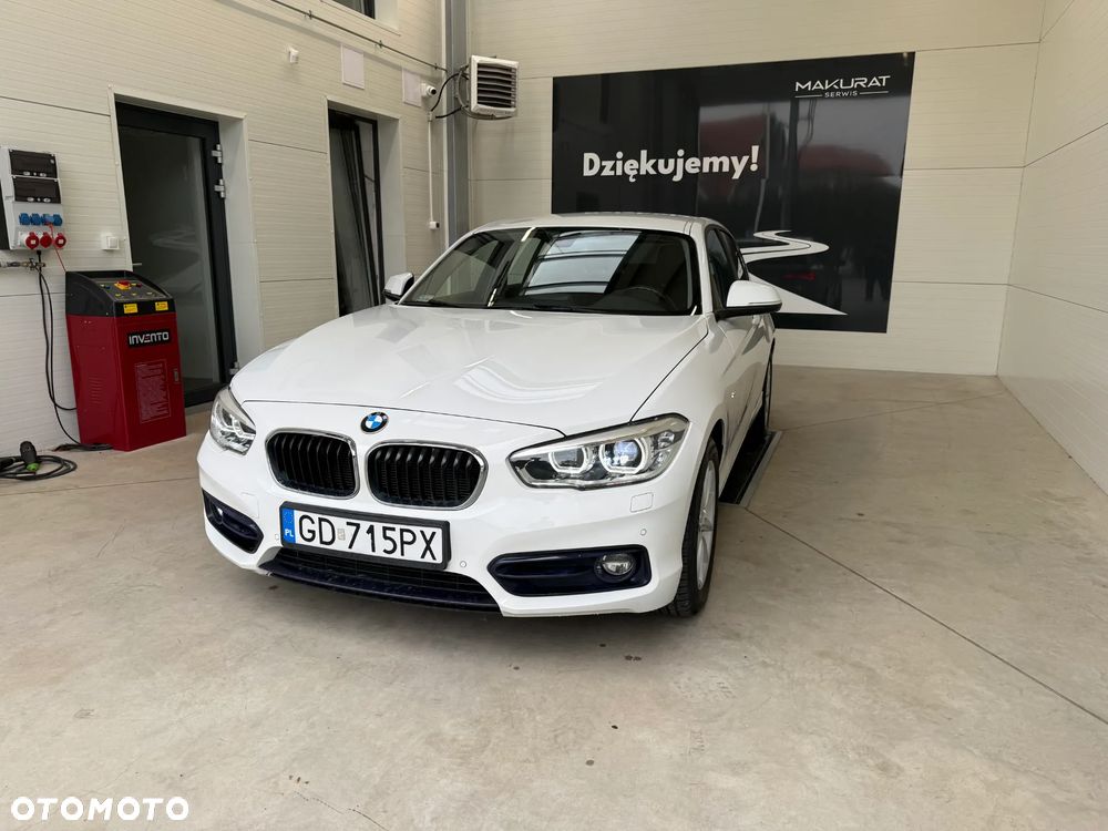 BMW Seria 1 118i Sport Line - 2