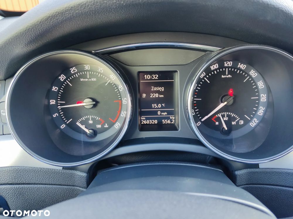 Skoda Superb 2.0 TDI Ambition - 19