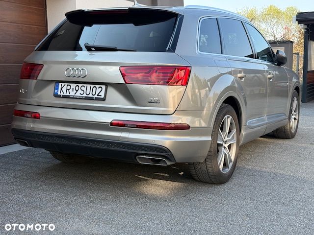 Audi Q7 3.0 TDI Quattro Tiptronic - 5