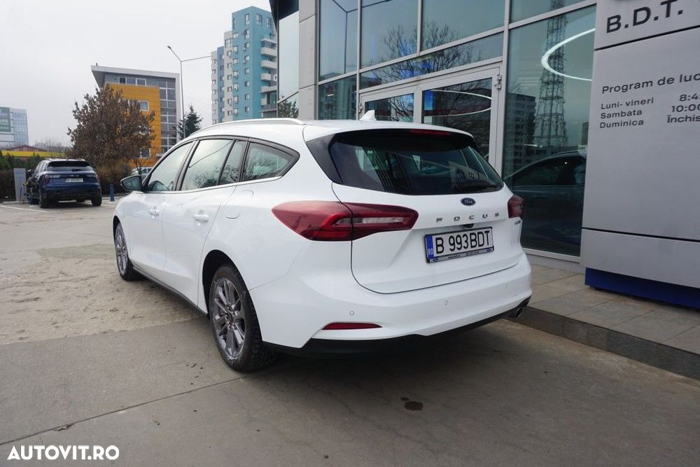 Ford Focus - 6