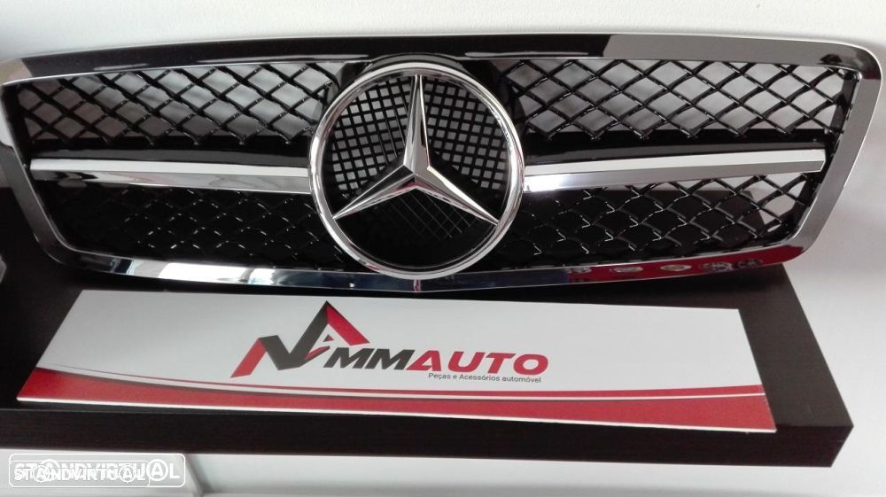 Grelha Frontal Mercedes Classe C W203 look C63 AMG - 1