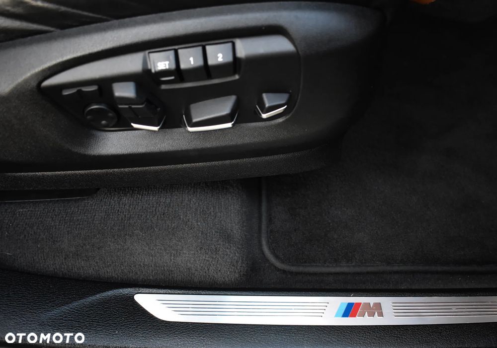 BMW X6 xDrive40d - 15