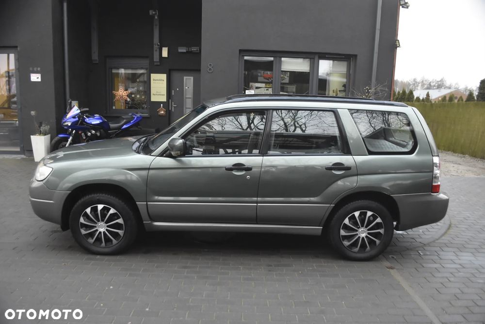 Subaru Forester 2.0X Plus - 4