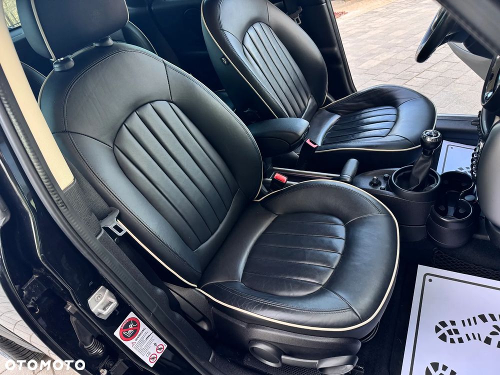 MINI Countryman Cooper D - 26