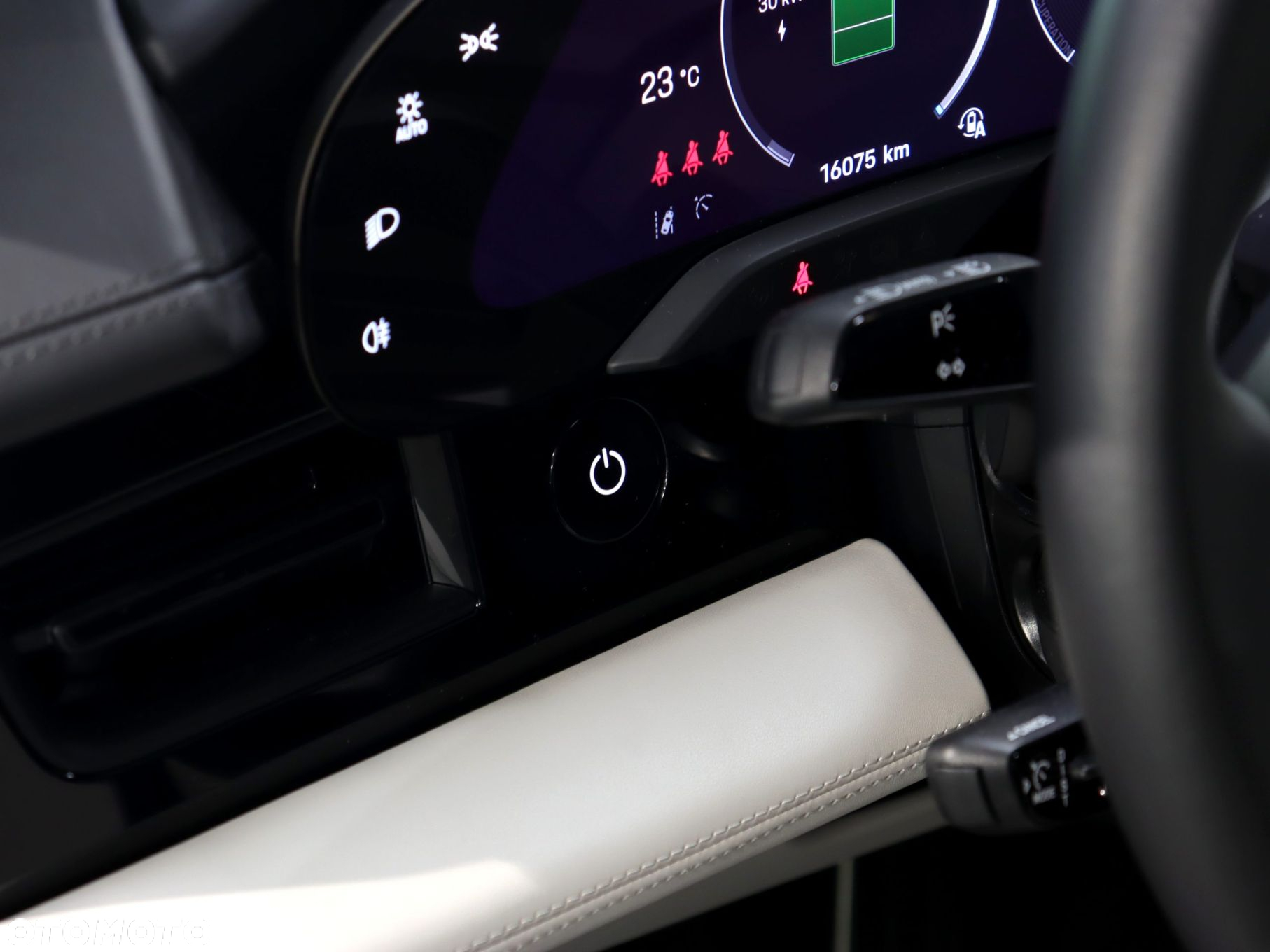 Porsche Taycan 105kWh 4S Cross Turismo - 25