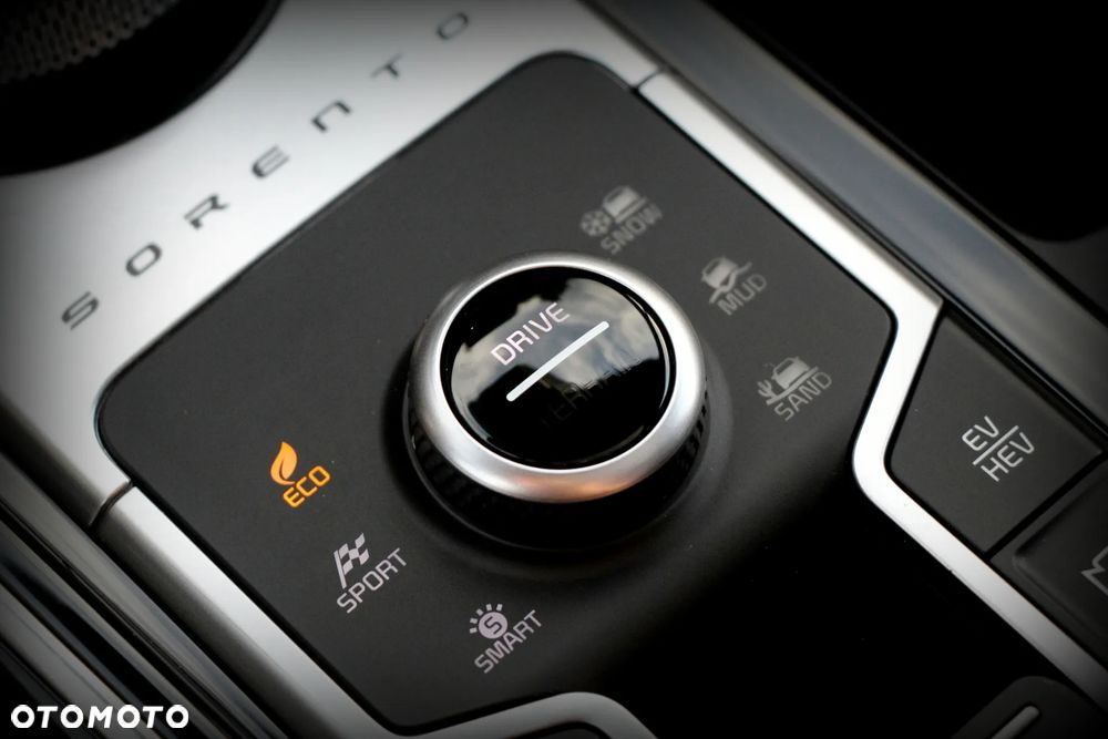Kia Sorento 1.6T-GDI PHEV AWD OPF Platinum - 22