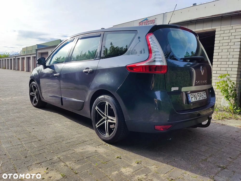 Renault Scenic - 7