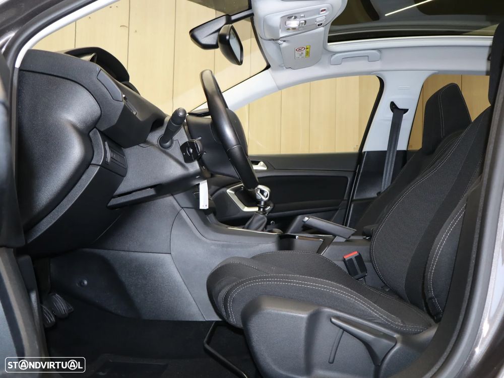Peugeot 308 BlueHDi FAP 120 Stop & Start Active - 19
