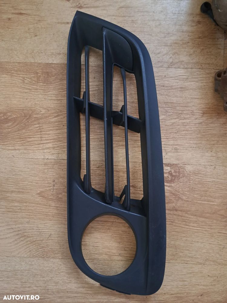 Grila admisie aer ventilatie bara fata stanga dreapta Originale BMW F11 LCI F10 LCI - 2